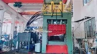 ¿Cómo comprobar la alineación de las cuchillas en una cizalla de guillotina p...